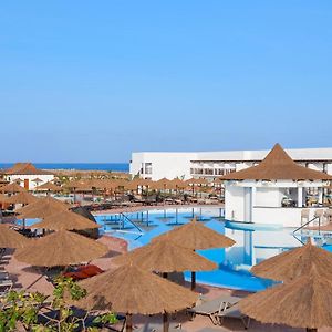 Melia Llana Beach Resort & Spa (Adults Only)